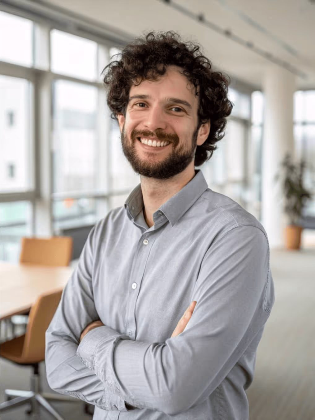 Portrait of Alex Kryzanovsky, Head of Operations at TIMVERO